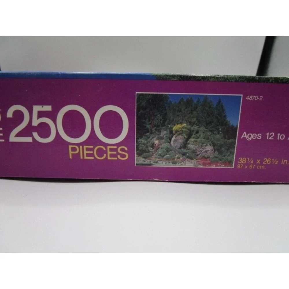Vintage MB Puzzle 2500 Pieces Butchart Gardens Victoria Canada Jigsaw Puzzle